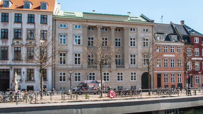 Ved Stranden 14